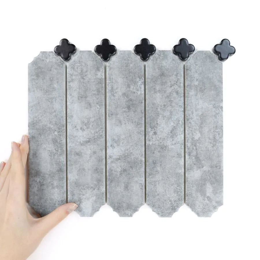 Płytka Cecile Concrete Matowa z Czarną Koniczyną